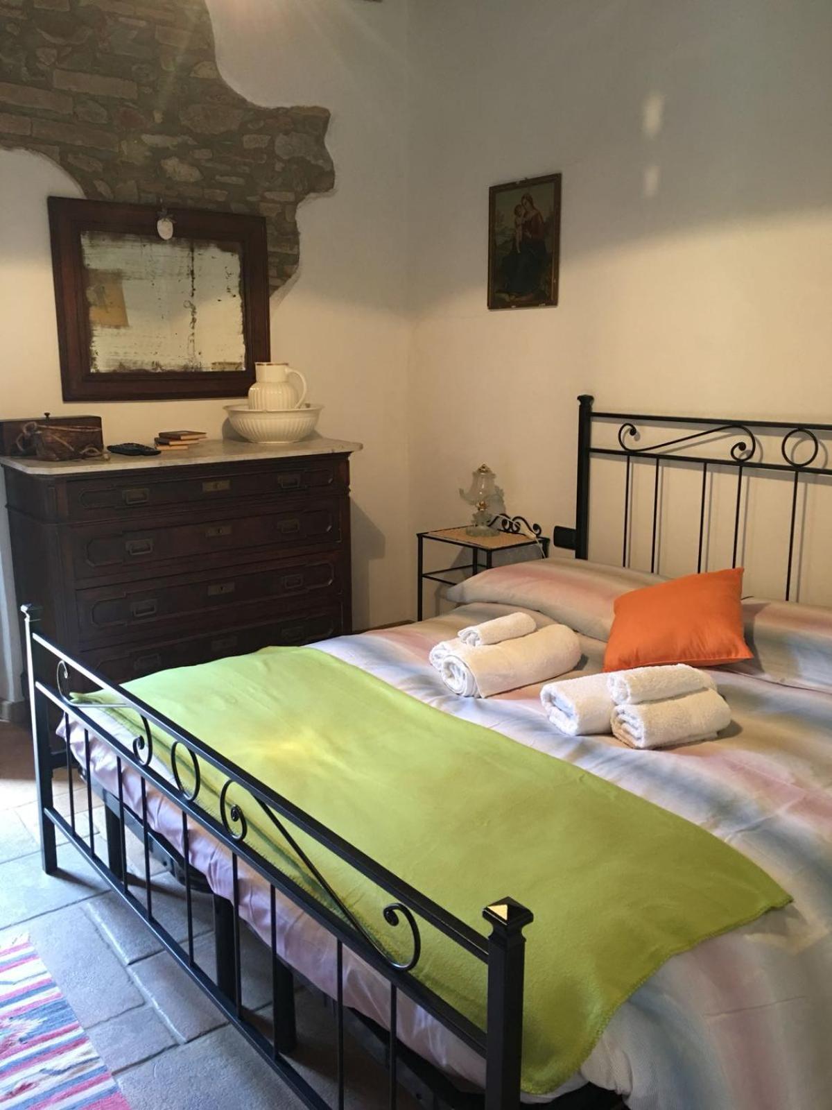 La Divina Dimora Il Castello Degli Spiriti Magni Apartman Montepescali Kültér fotó